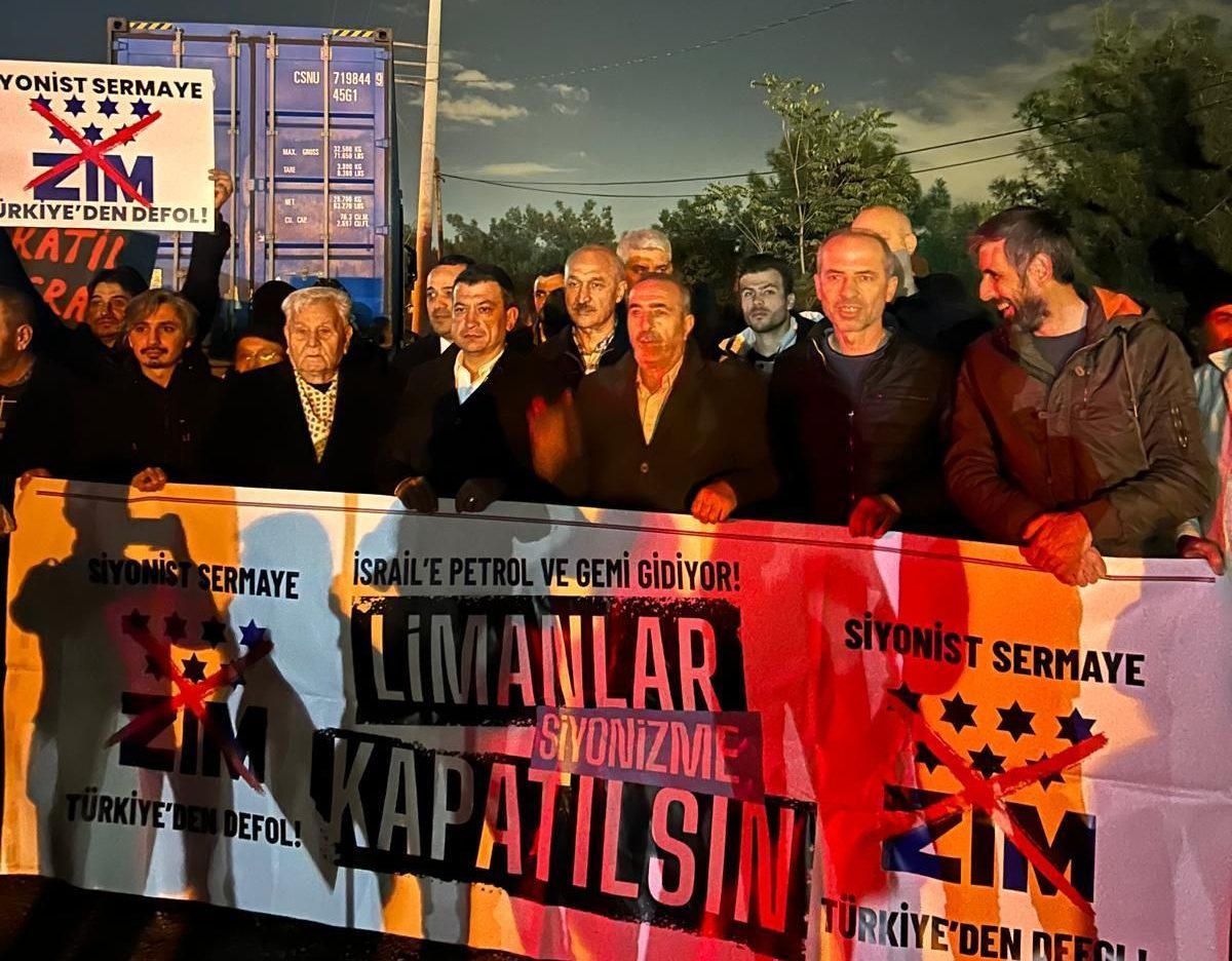 İsrail’le Ticaret ve “ZİM” Protestosu Derince  Safiport Limanında