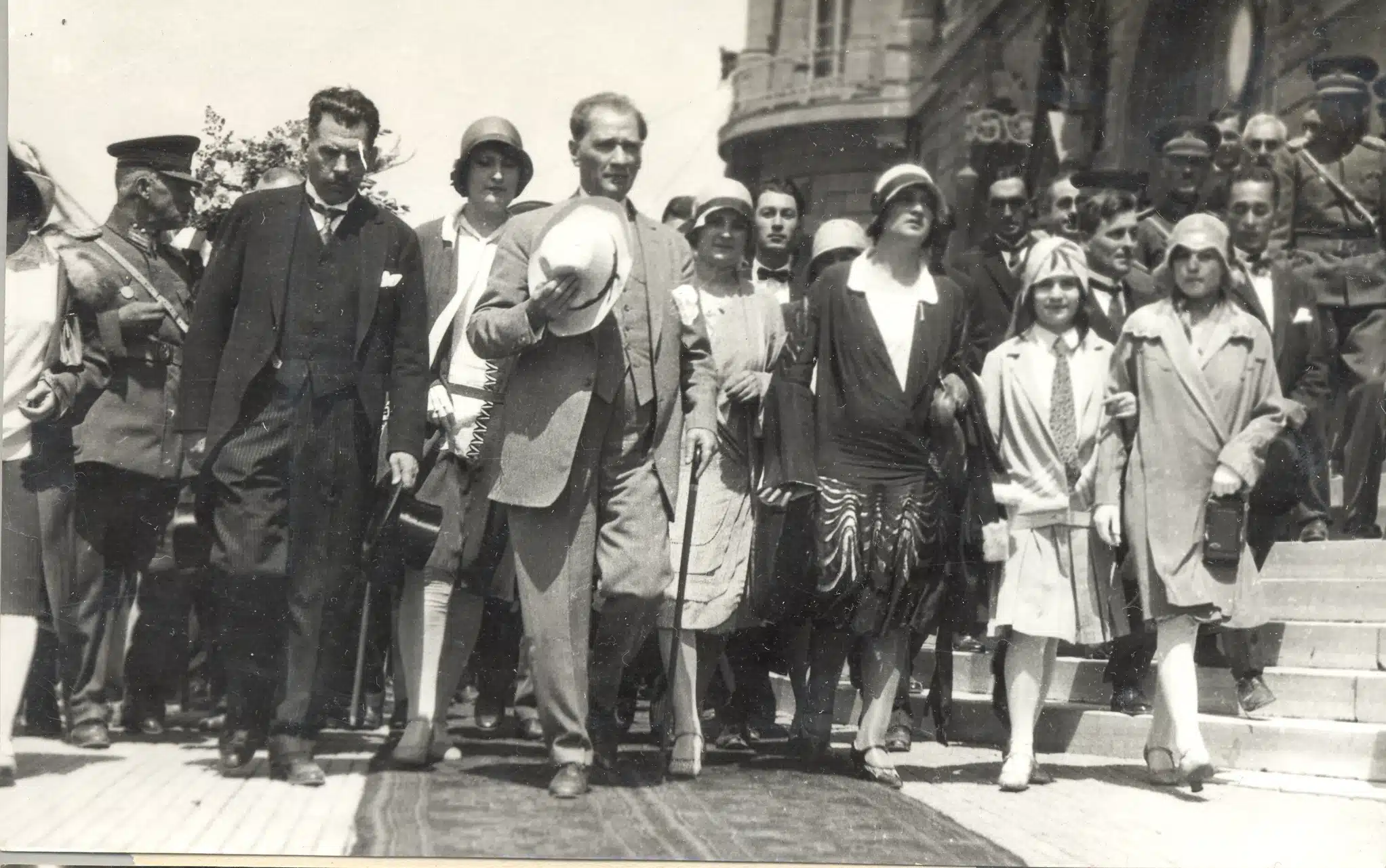 DEVRİMİN KODLARI (5)
